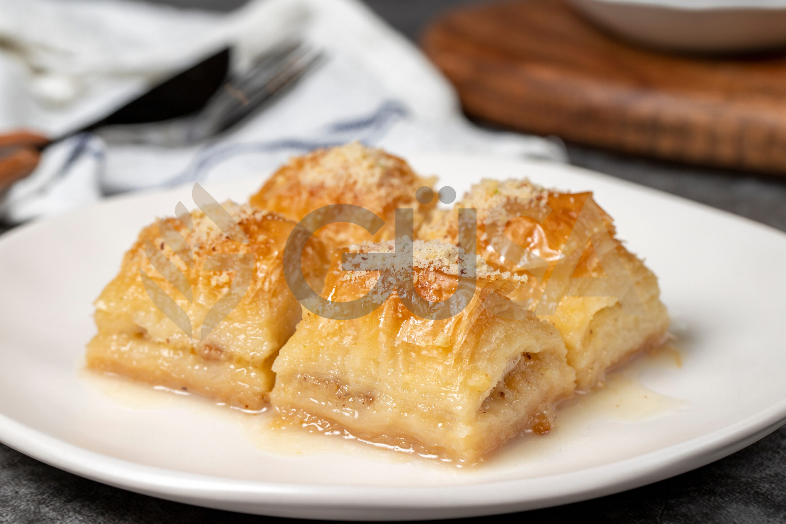 Gaziantep,Baklava,With,Pistachio,,Butter,Butter,,And,Gaziantep,Pistachio.,It